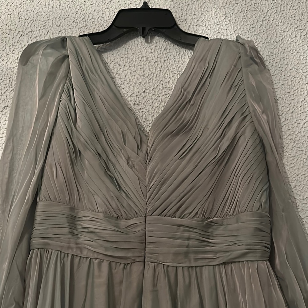 Mac Duggal Peasant Skirt V - Neck Dress, Long Sleeve Sage Gown New with Tags - Picture 13 of 15